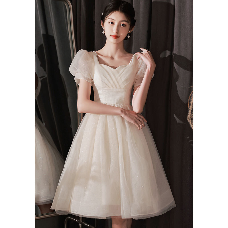 香槟色小个子短款订婚晚礼服裙生日派对成人法式伴娘服女学生毕业