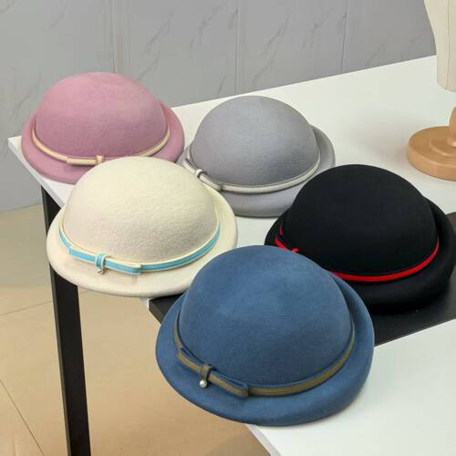 秋冬羊毛贝雷帽女高级感显脸小蓓蕾帽千金风画家帽时尚百搭小礼帽