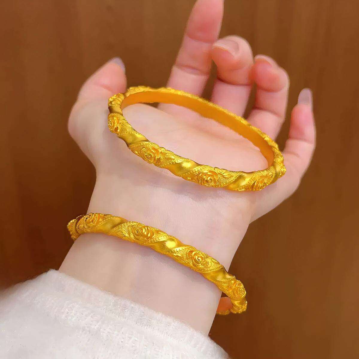 沙金手镯仿真黄金色錾刻玫瑰花金店同款镀金花朵婚庆首饰结婚三金