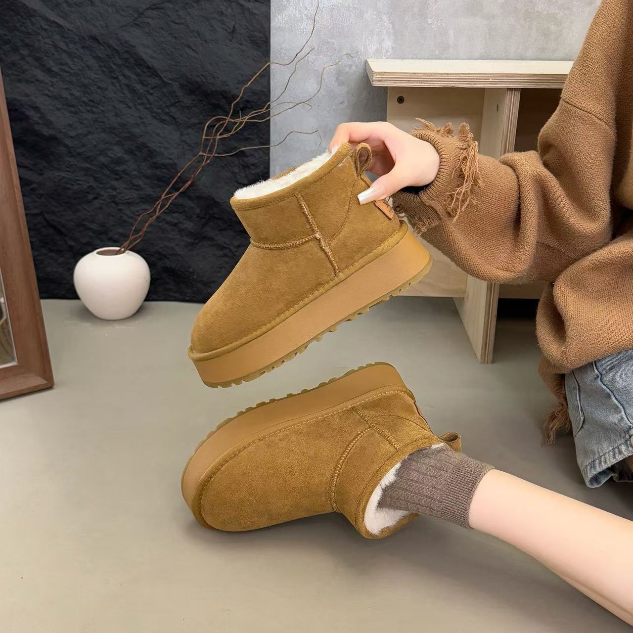 【维也娜老赵专享】LL6856冬季新款超轻厚底加绒保暖雪地靴