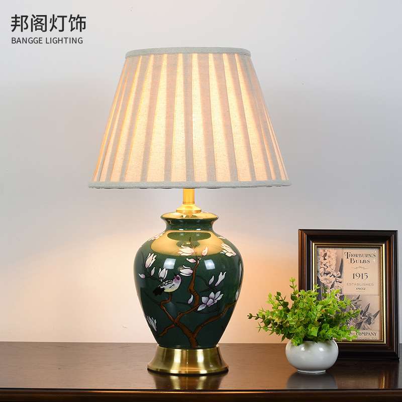 美式简约台灯卧室床头灯中式客厅书房摆件创意LED学习台灯陶瓷