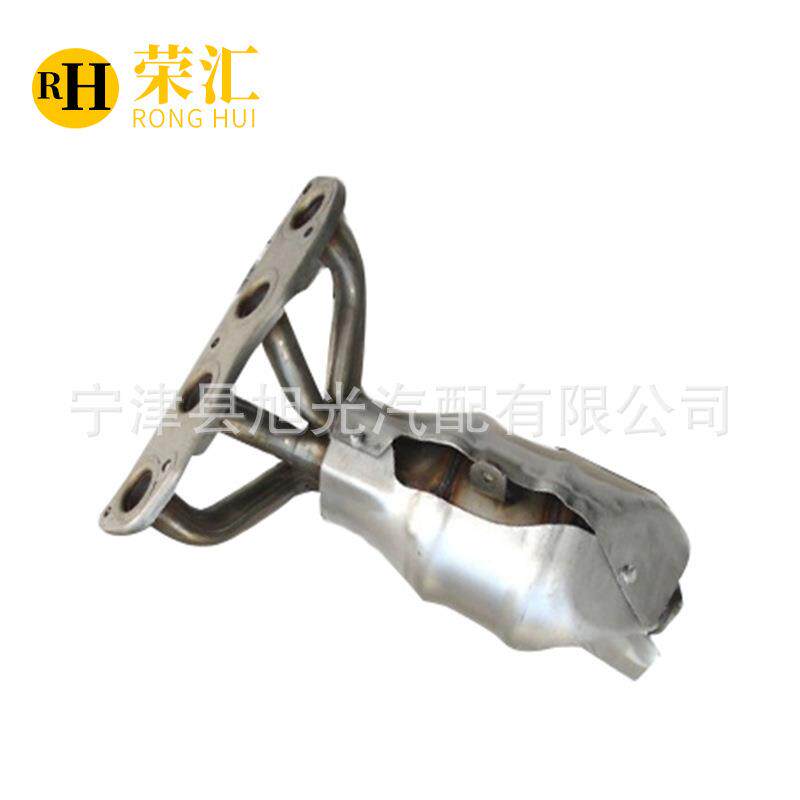 适用尼桑西玛三元催化器汽车尾气净化器骐达颐达轩逸骊威
