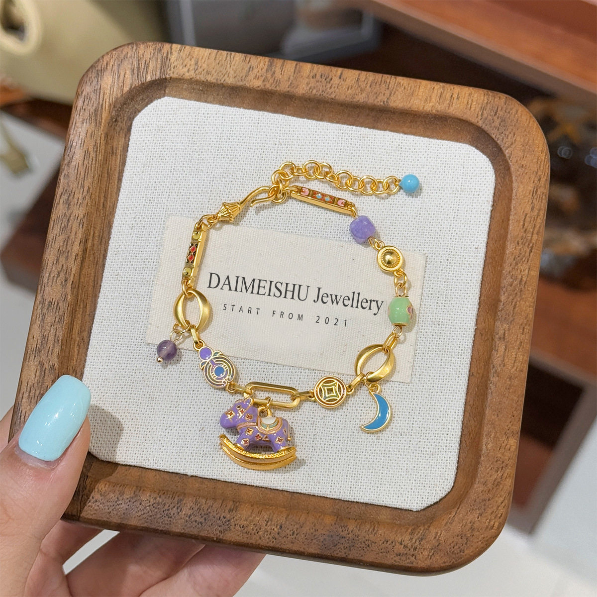 原创时尚精致可爱百搭紫色滴油月亮木马手链轻奢高级感气质手饰女,饰品/流行首饰/时尚饰品新,手链,淘宝优惠券,粉丝福利购,淘宝优惠卷