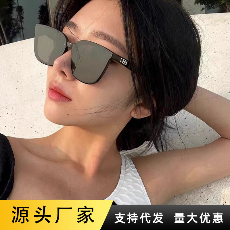 小红书同款网红墨镜女高级感街拍凹造型方框防紫外线太阳镜男个性,ZIPPO/瑞士军刀/眼镜,太阳眼镜,淘宝优惠券,粉丝福利购,淘宝优惠卷