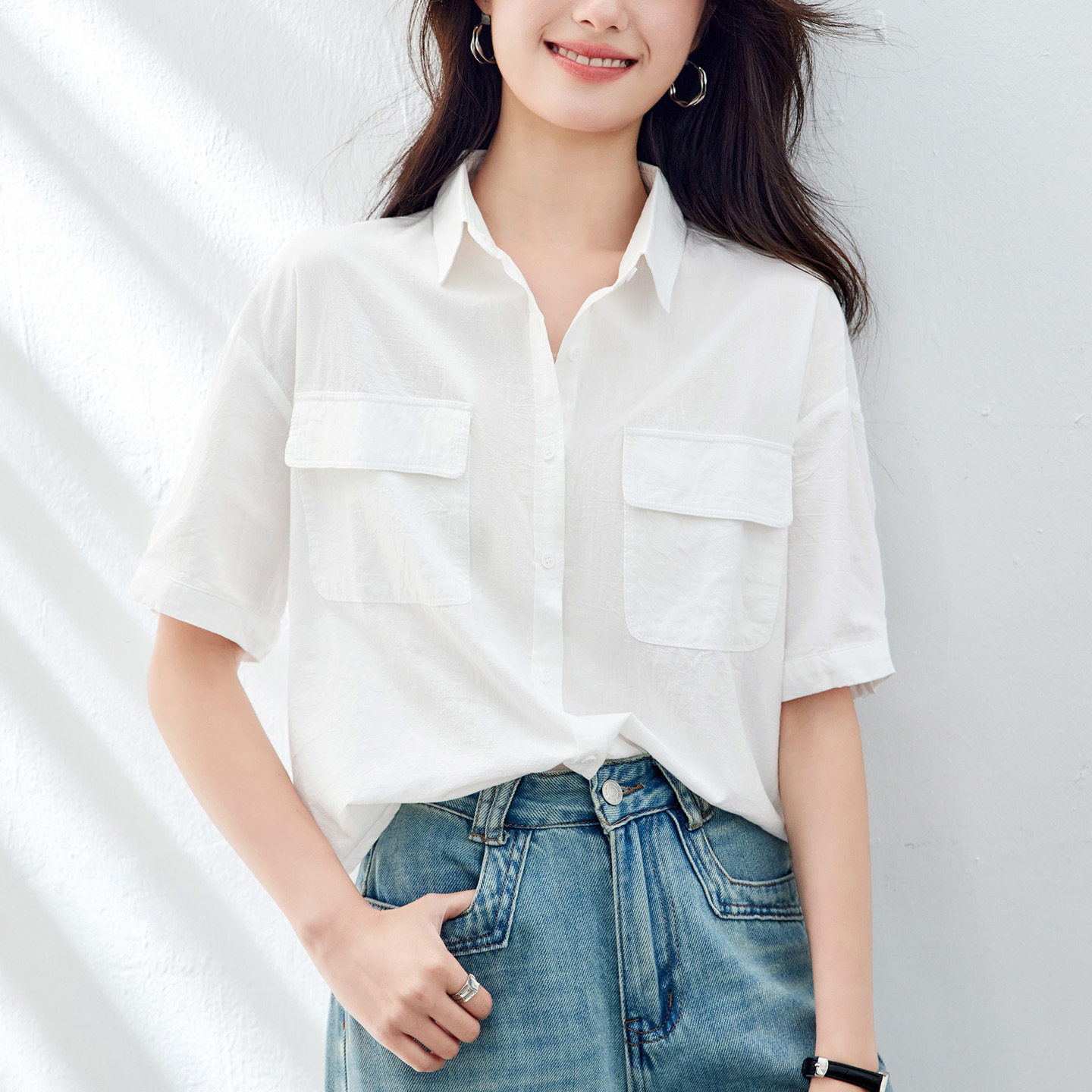 棉茧 2025夏季新款韩版短袖衬衫女韩版宽松双口袋薄款百搭中袖v领