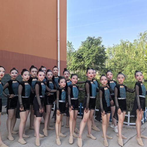 爵士舞啦啦操啦啦队比赛服