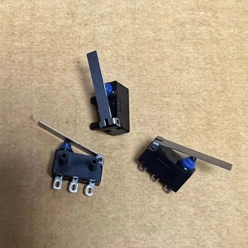 原装欧姆龙D2HW-BL221H 防水防尘防油 长直杆微动开关 车载门锁