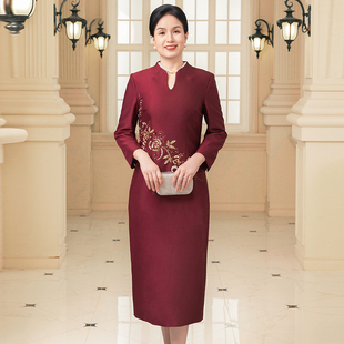 喜婆婆婚宴旗袍新款高端年轻妈妈装结婚礼服RF23024