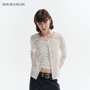 NON RESTRAIN精致碎花短款长袖T恤女温柔氛围感修身针织开衫上衣
