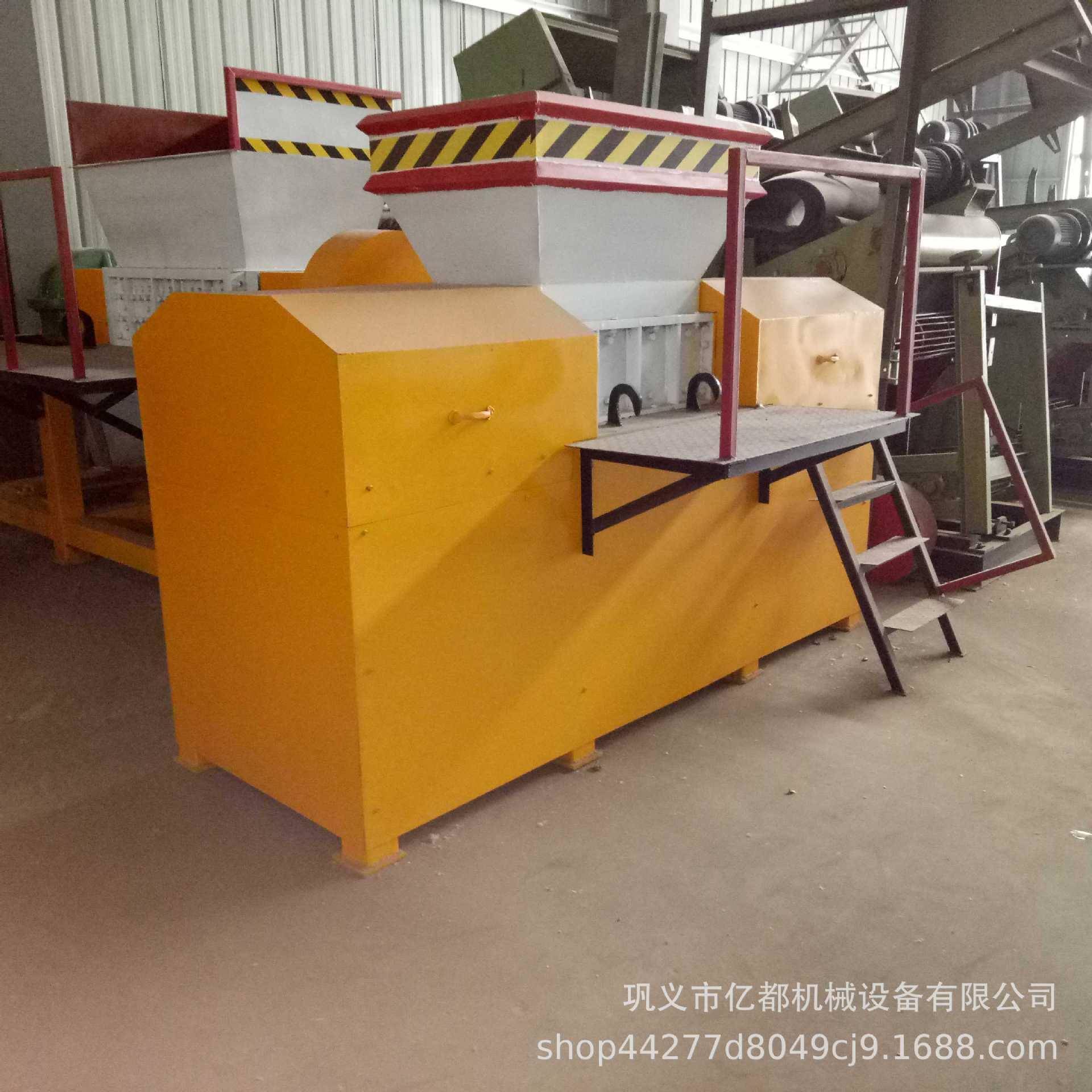 管材废铁废钢金属破碎机刀箱易拉罐粉碎机大件垃圾撕碎机