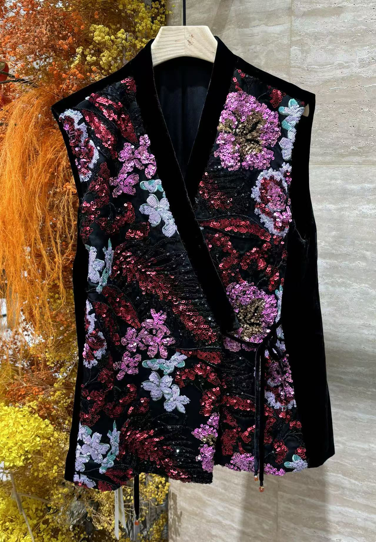 章海燕走秀款 重工刺绣钉珠100真丝绒显眼包马甲W105