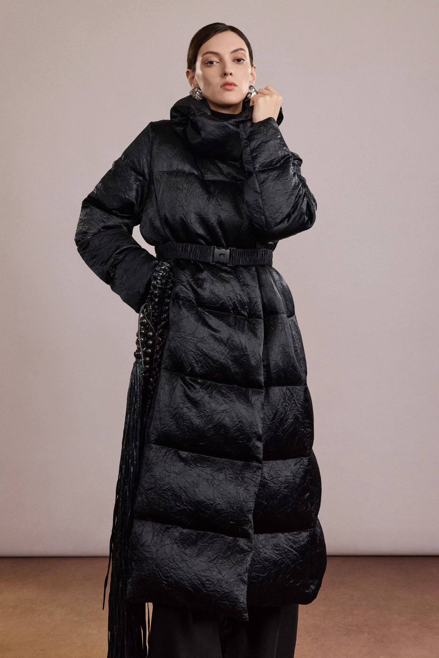 海燕家白鹅绒系列 气质显瘦高领收腰醋酸95白鹅绒长款鹅绒服R705