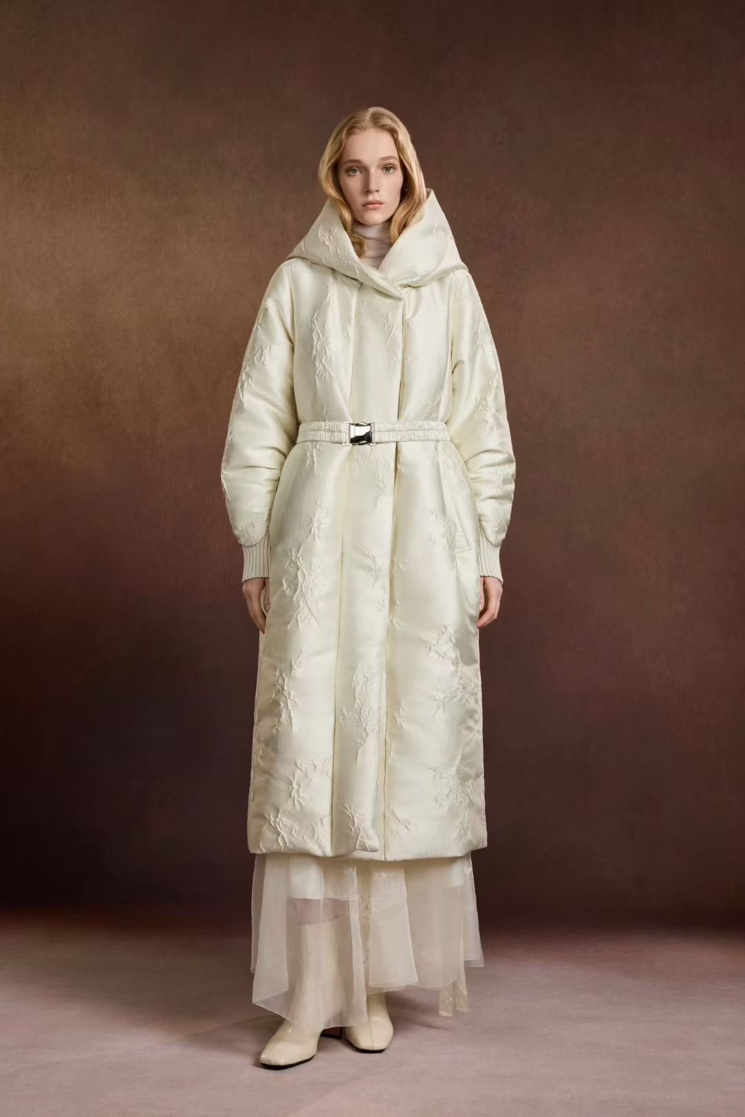 海燕家高端95鹅绒连帽长款羽绒服中式浮雕提花YR699