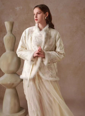 章海燕秋冬新款 年轻贵气新中式重工刺绣醋酸白色棉服F565D