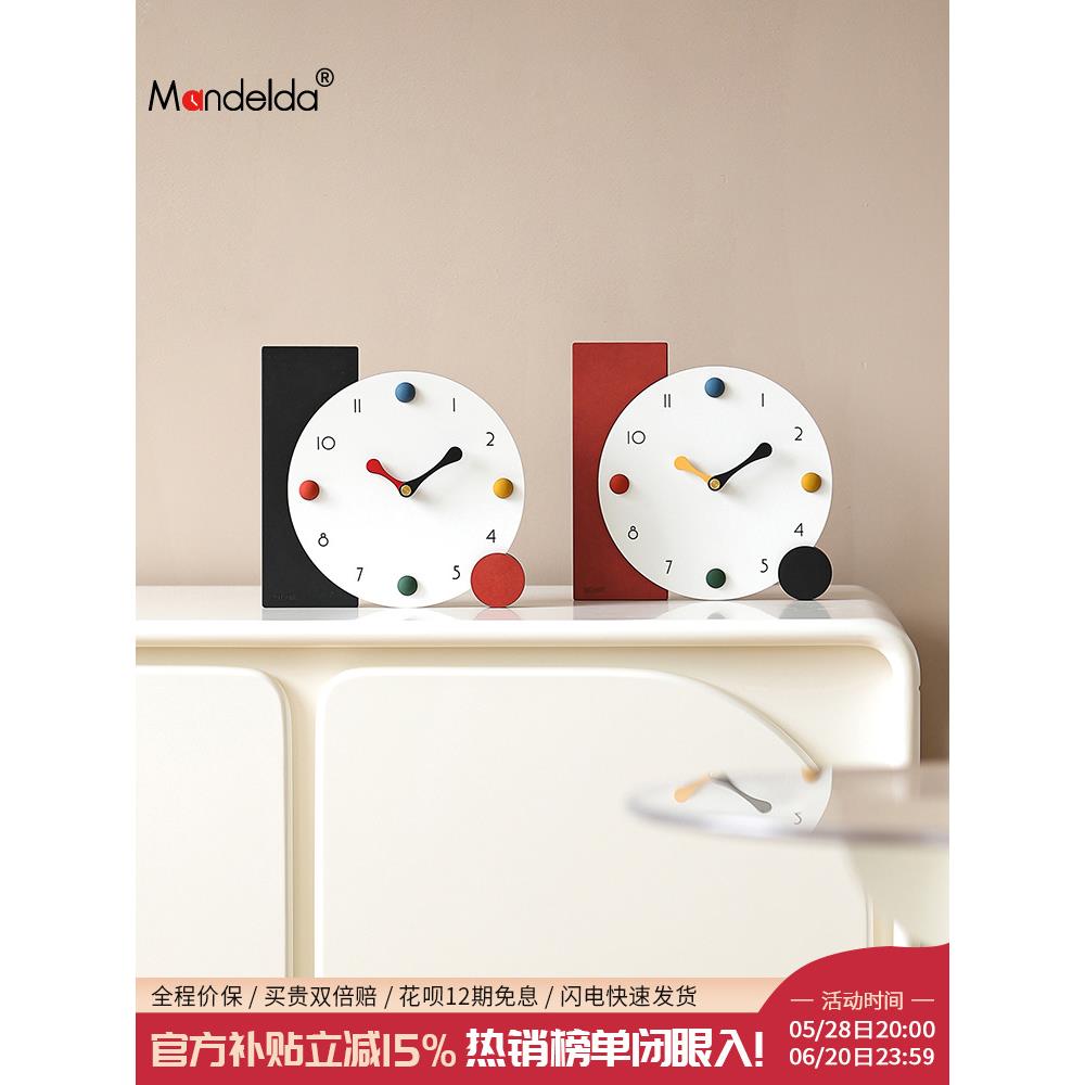 书房卧室ins桌面摆件家居饰品座钟电视柜装饰品台钟入户玄关摆件