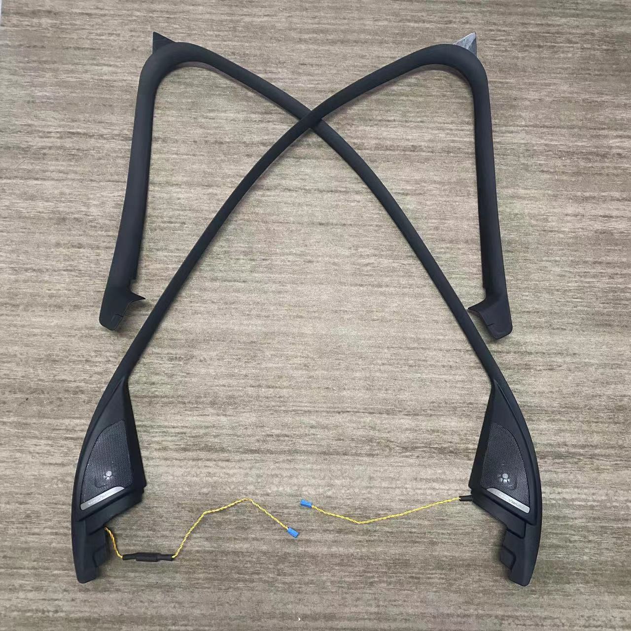 适用宝马BMW新X1 F49哈曼A柱网罩喇叭中置发光音响无损改装加装件