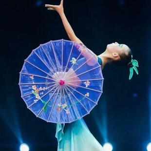 傣乡的雨舞蹈伞透明伞广场舞道具伞傣族舞旗袍走秀舞台表演出用伞