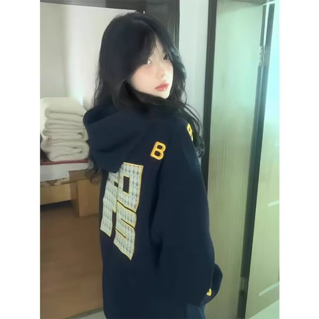 潮牌刺绣套头春秋季新款学生青少年休闲美式复古字母情侣连帽卫衣