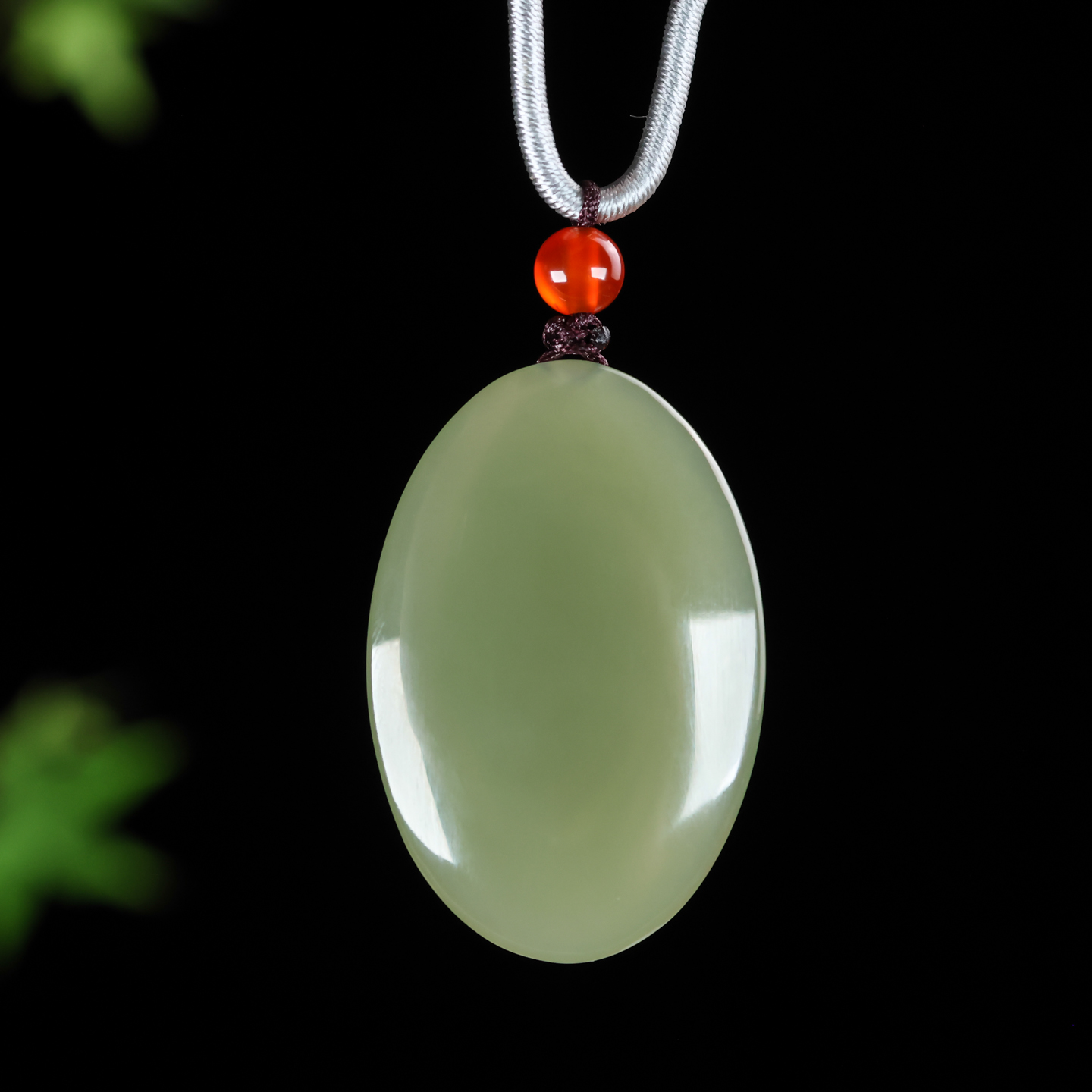 天然和田玉椭圆湖水绿平安无事牌吊坠玉石项链配饰带证书