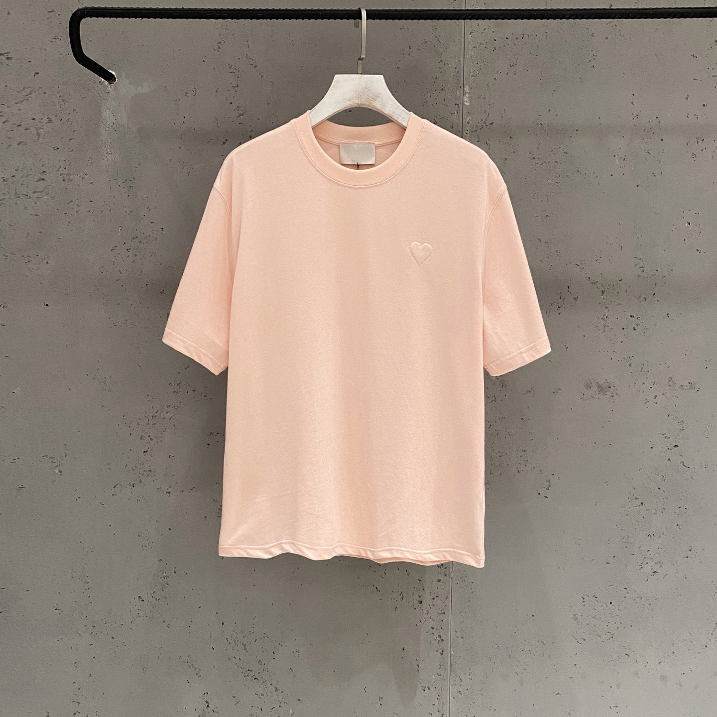 高街欧式T恤男女2026春夏时尚潮牌粉色浮雕爱心刺绣宽松短袖tee