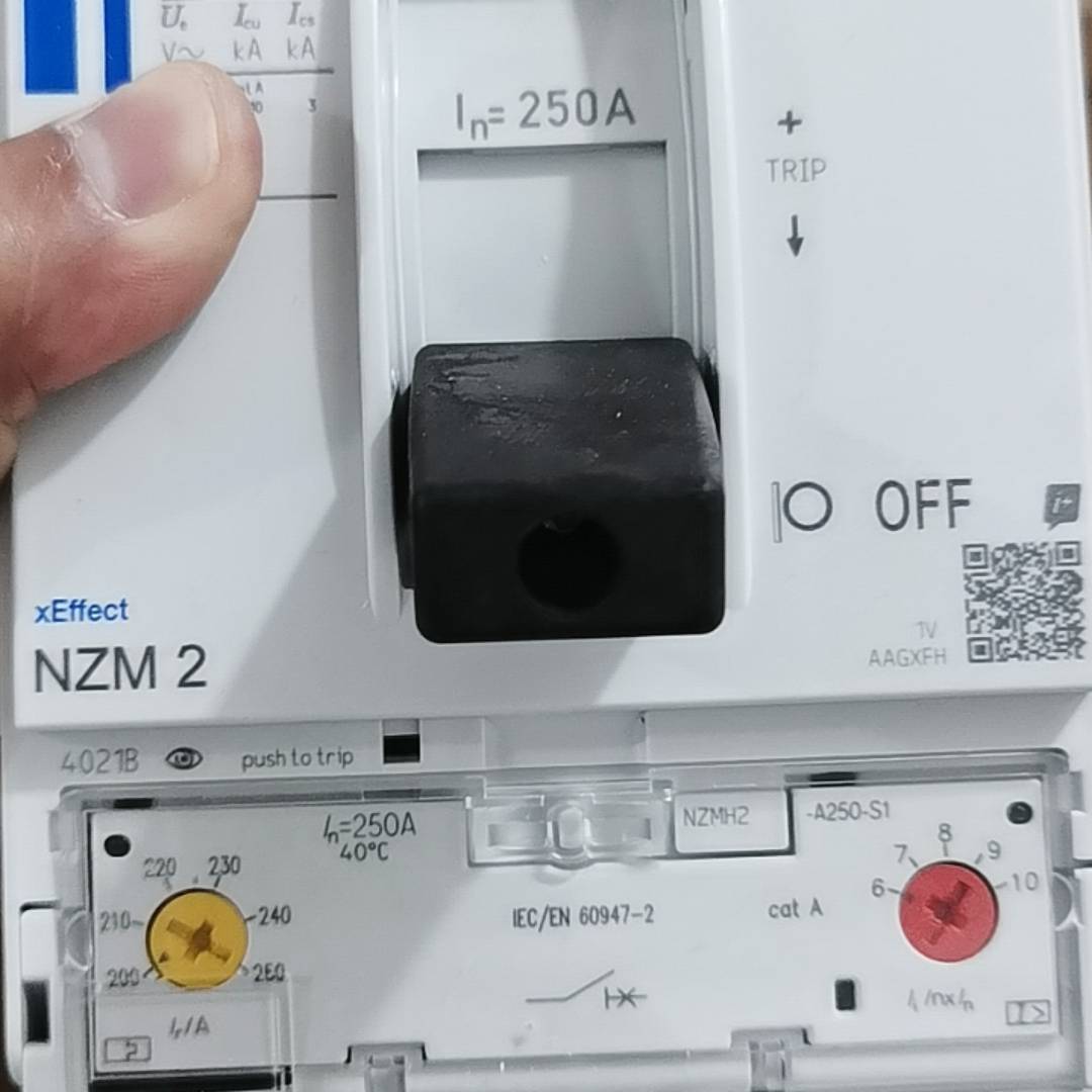 伊顿穆勒NZMH2-A250-S1交流1000V塑壳断路器电源开