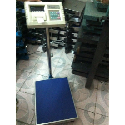 。上海耀华XK3190-A1+P带打印/可连接电脑30kg50kg60kg75kg电子称