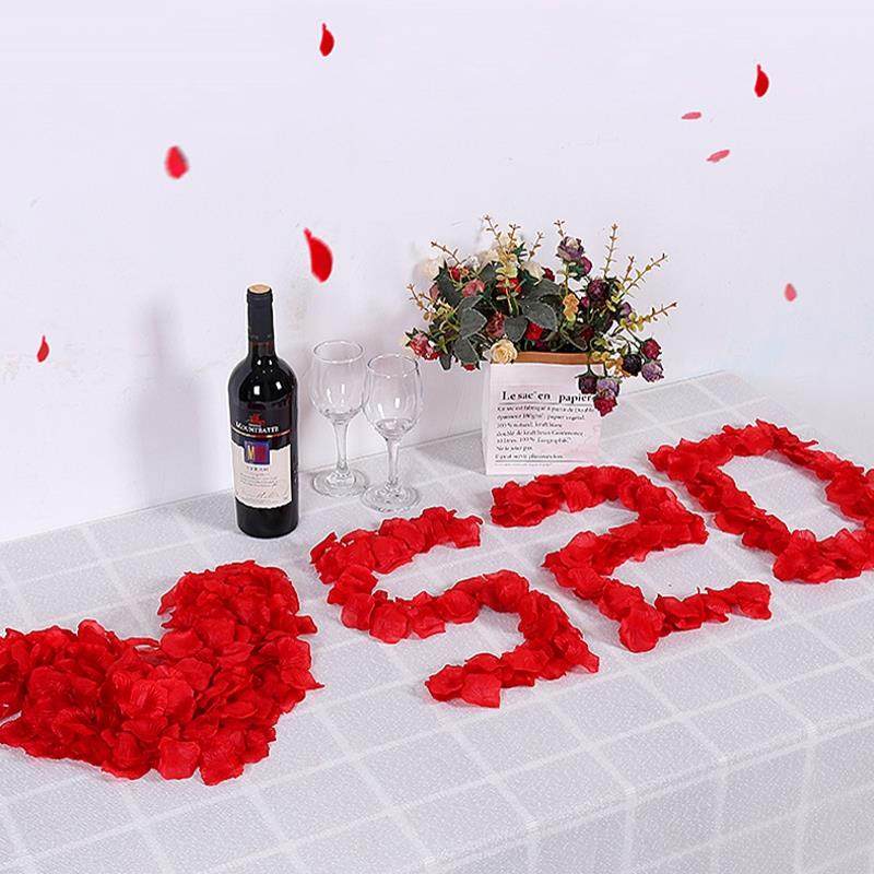 包邮仿真玫瑰花瓣片床撒花结婚场景婚房布置生日装饰用品手抛花瓣