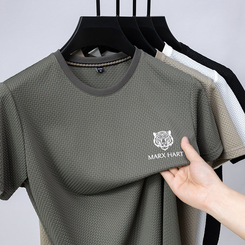 夏季冰感短袖t恤男2026新款夏季冰丝薄款体恤男装速干半袖上衣服