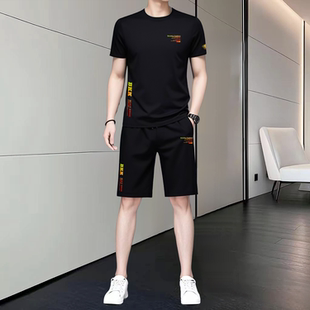 夏季休闲运动短裤套装男士冰丝透气薄款短袖T恤时尚搭配潮牌男装