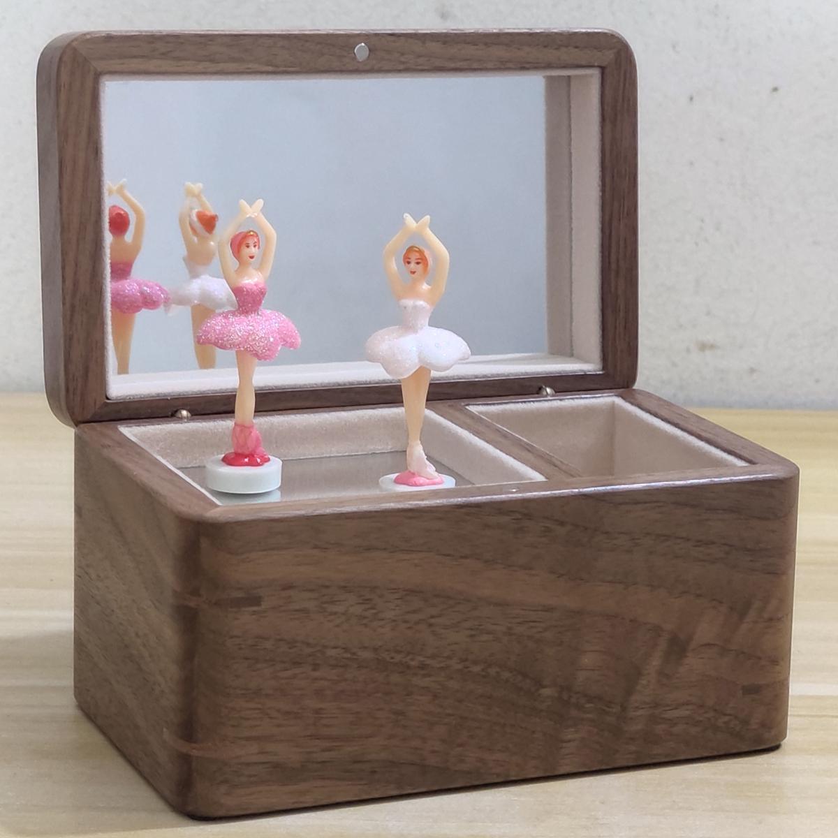 刻字木质制发条儿童音乐盒八音盒旋转跳舞芭蕾女孩公主音月盒摆件