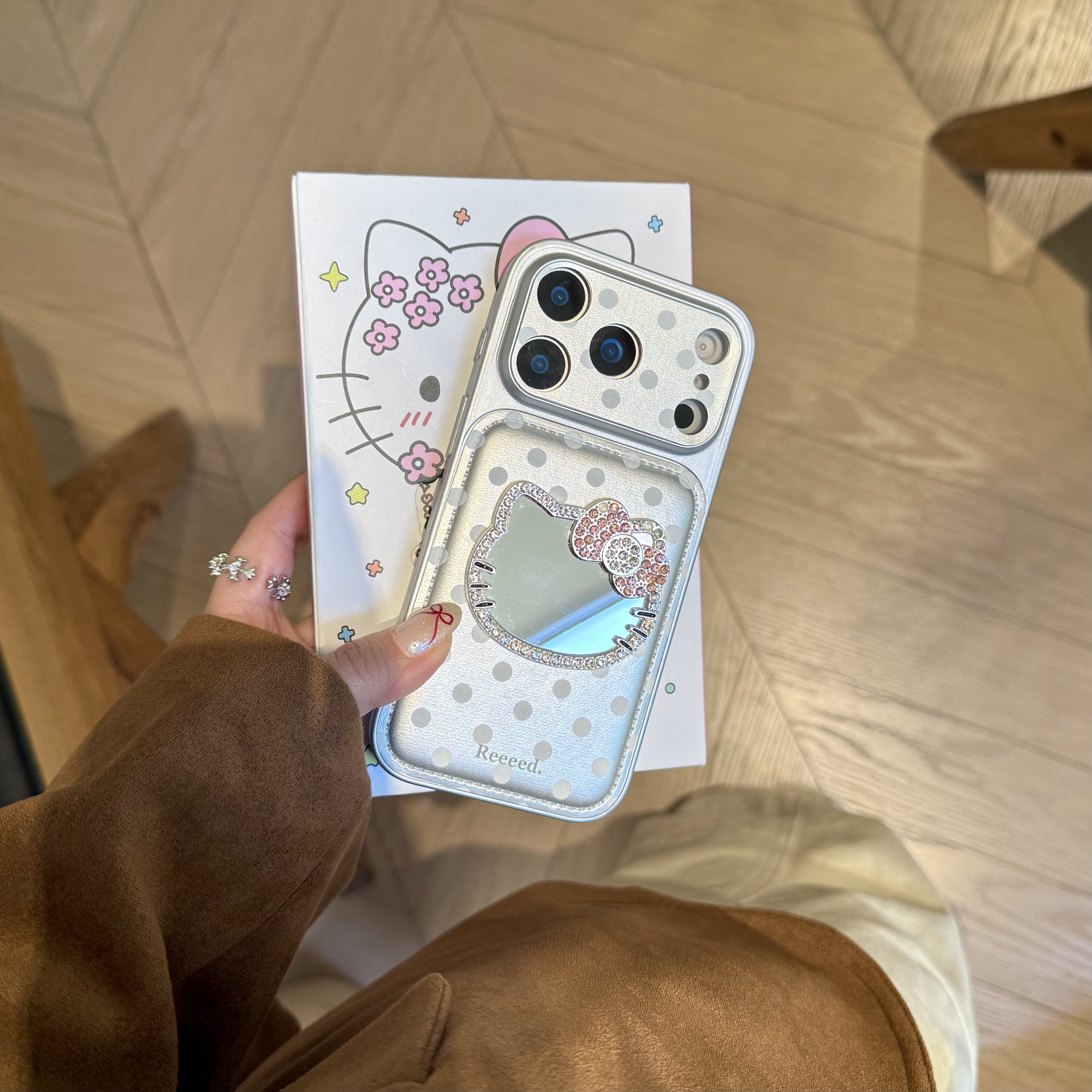 大视窗皮kt镜面头适用iPhone17promax手机壳16苹果15卡通14波点高级感13化妆镜闪钻可爱简约新年个性女马年pm,3C数码配件,手机保护套/壳,淘宝优惠券,粉丝福利购,淘宝优惠卷