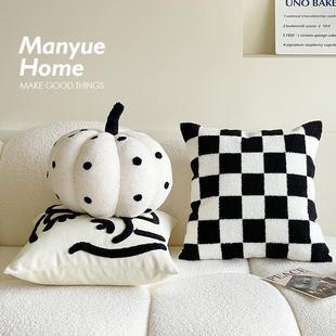 蔓越家 复古棋盘格抱枕抱枕套床头可爱靠垫沙发靠枕含芯 南瓜DOT