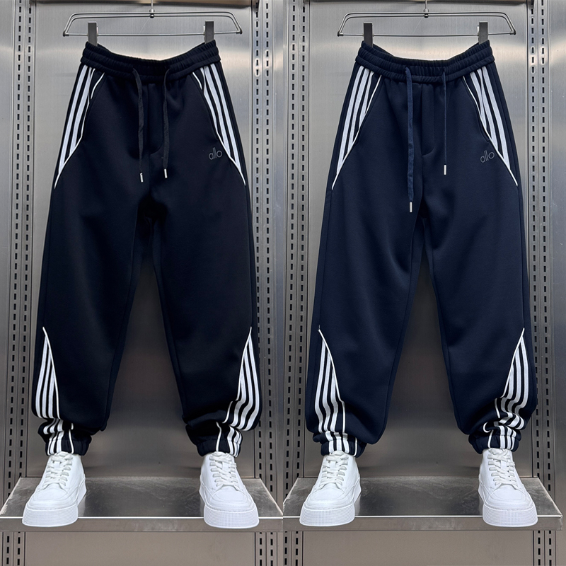 潮流三道杠宽松运动束脚裤