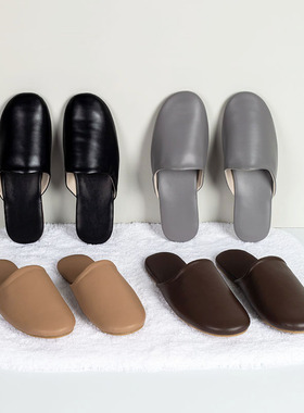 样板房间卫生间浴室浴缸装饰摆件真皮拖鞋轻奢皮革黑白灰简约现代