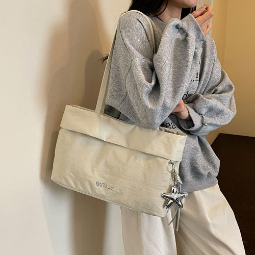 2026新款大容量轻便女托特包