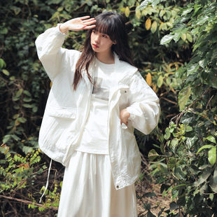 AIRIQI奥莱女装防晒外套时尚百搭清透简约连帽长款外套AX42WT098