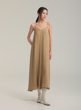 AIRIQI奥莱女装极简吊带裙法式气质温柔度假风连衣裙AZ42LQ735