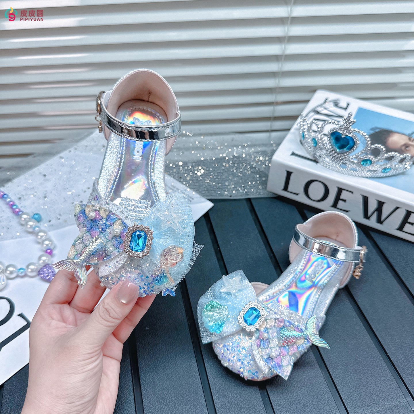 女童漂亮公主鞋演出配礼服2025新款夏季儿童皮鞋宝宝水晶鞋配裙子