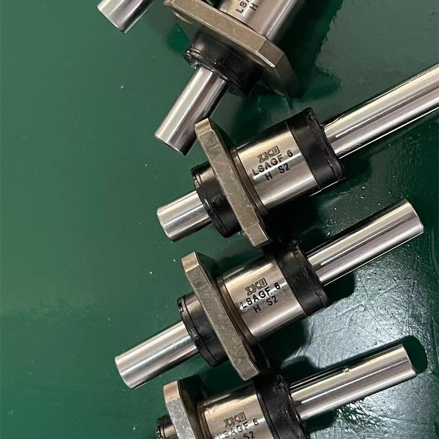 IKO滚珠花键LSAGFLT6LSAGFLT8LSAGFLT10LSAGFLT12LSAGFL15HS1