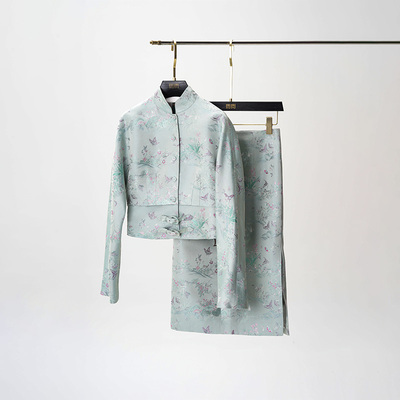 灰绿蝶恋花宋锦上衣BR24QS0295B灰绿百蝶螺钿宋锦半裙BV24XB0161U