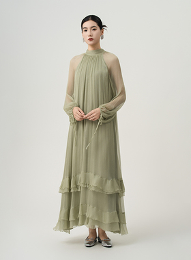 门里门外绿色顺纡荷叶边连衣裙BC25CQ0551A