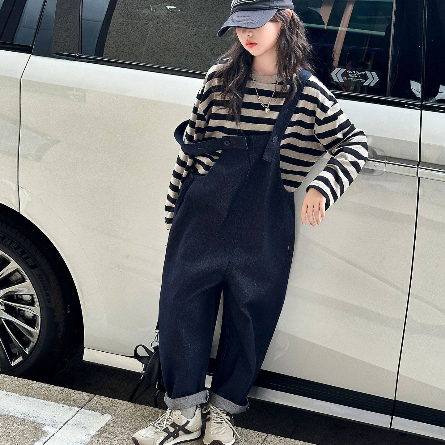 女童春秋套装2025新款儿童春秋洋气时髦森系条纹牛仔背带裤