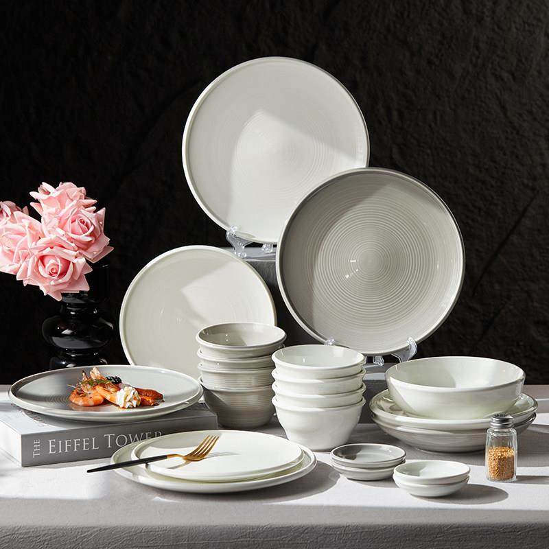 驼背雨奶奶2024新款釉下彩陶瓷碗碟盘筷家用餐具套装乔迁新居礼盒,餐饮具,碗,淘宝优惠券,粉丝福利购,淘宝优惠卷