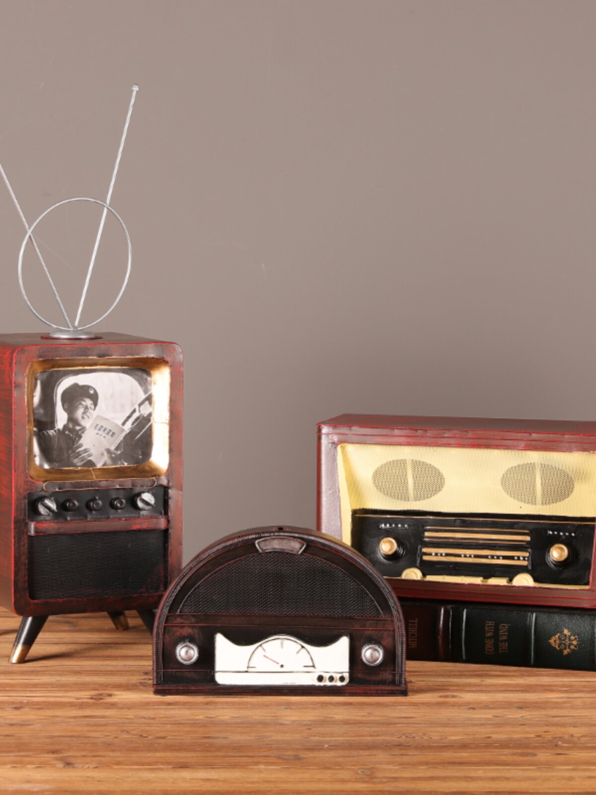 铁艺复古收音机摆件怀旧年代感老式物件客厅酒柜电视柜书架装饰品