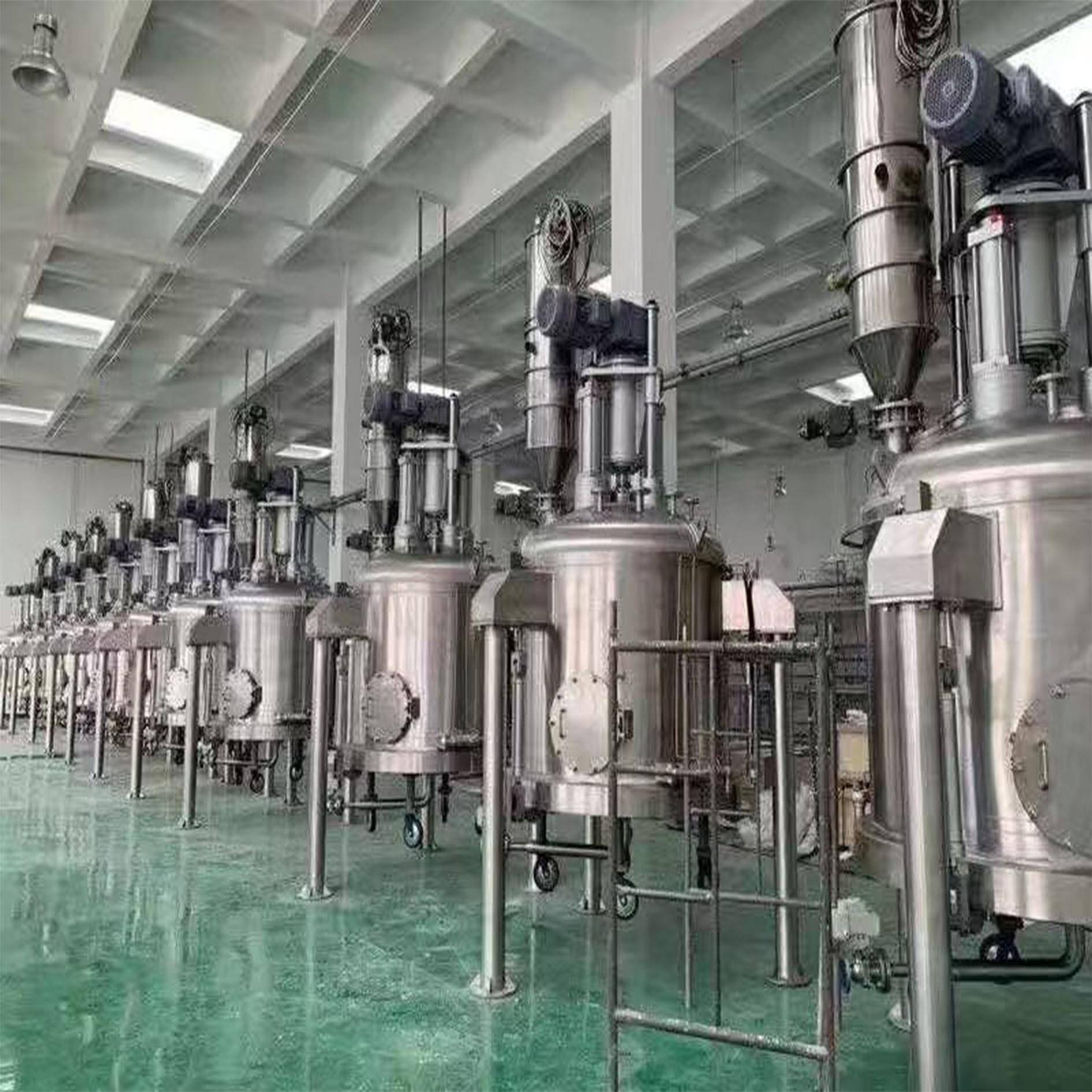 美缝剂不锈钢真空反应釜刮底刮壁叁层夹套加热内部盘管冷却混合