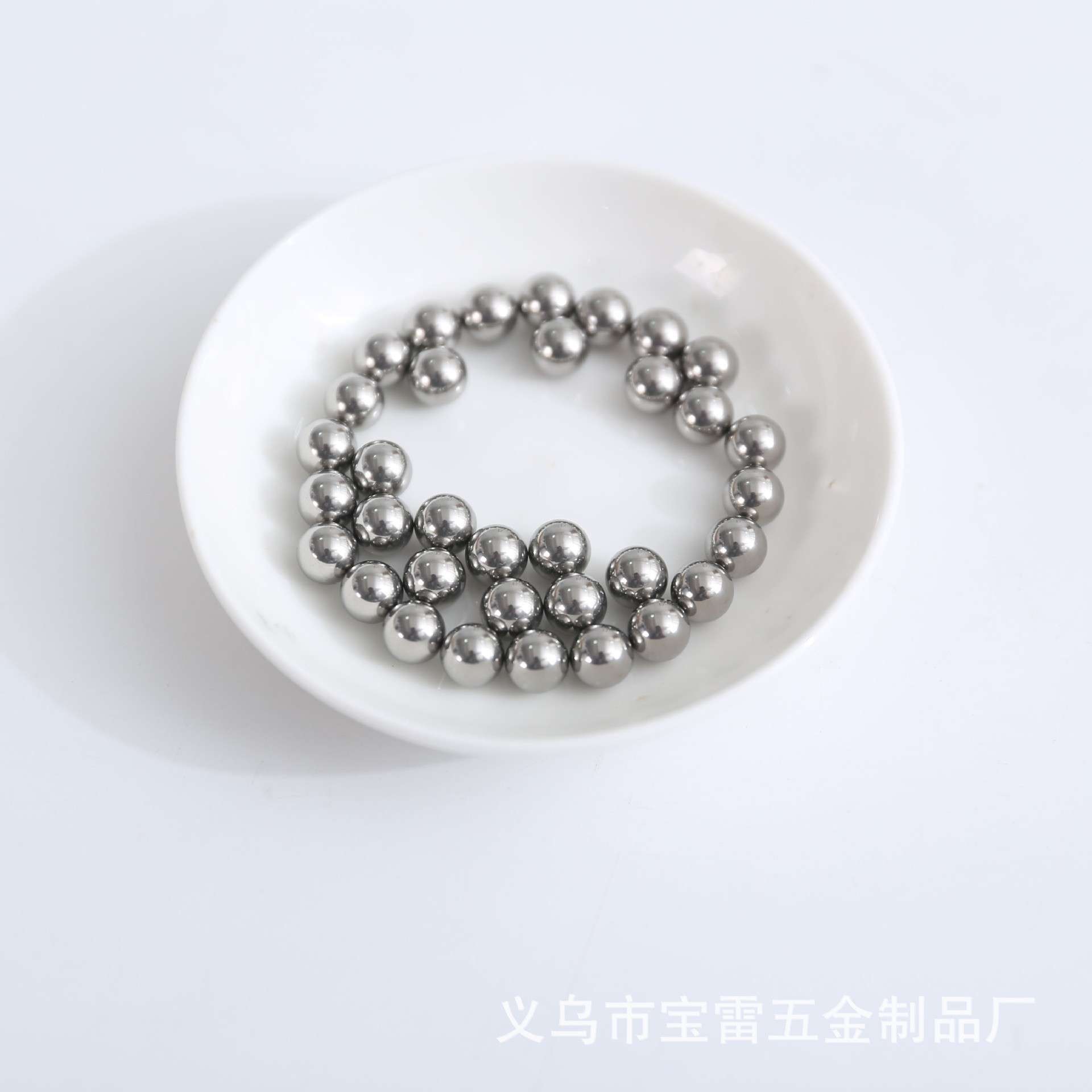 精密仪器钢珠不锈钢实心加硬钢球配件高密度不易磨损耐腐蚀滚珠