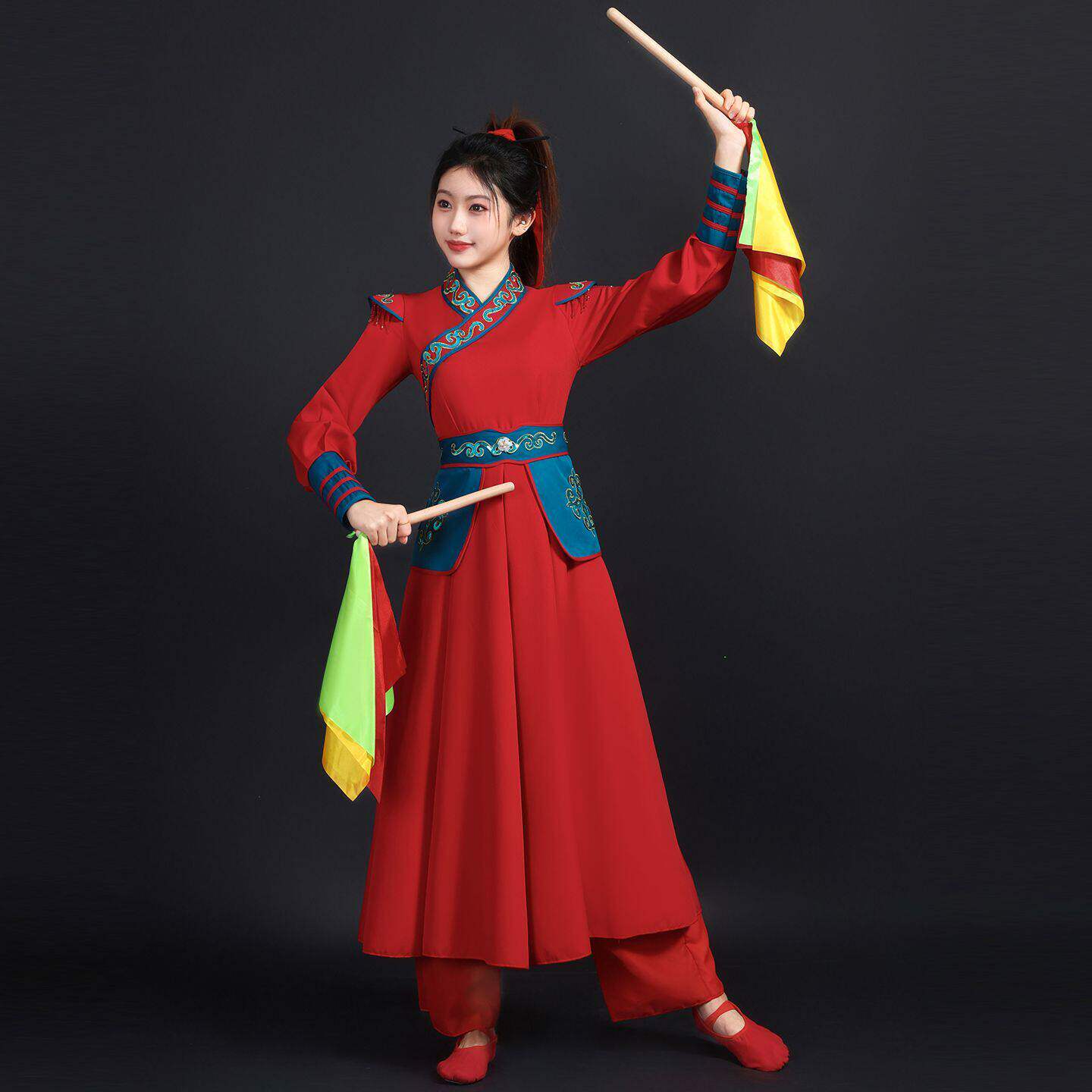 新款打鼓服女腰鼓盘鼓队队服喜庆演出套装舞台服装秧歌服广场舞
