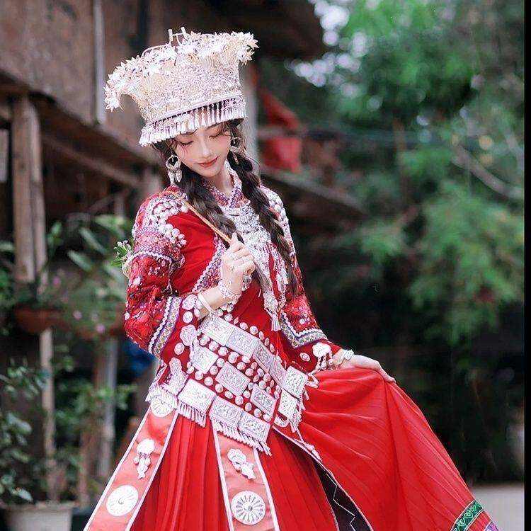 苗族服装土家族湘西贵州演出服女少数民族舞蹈服装苗疆服装舞台装