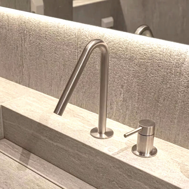 意大利极简拉丝镍银分体式双孔可旋转冷热全铜洗脸洗手面盆水龙头