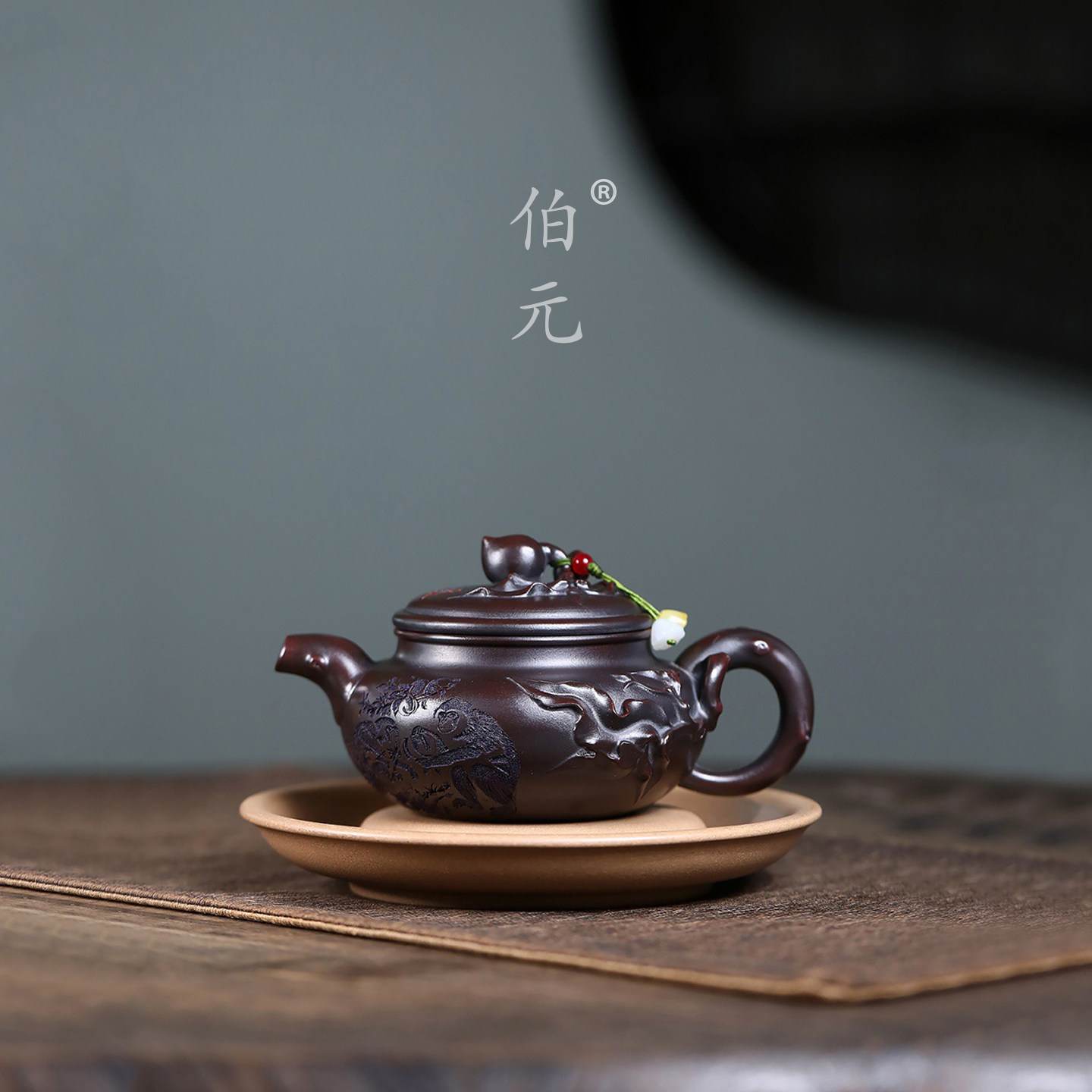 宜兴紫砂壶原矿古铜乌泥寿桃仿古壶全手工刻绘功夫茶具茶器 300ml